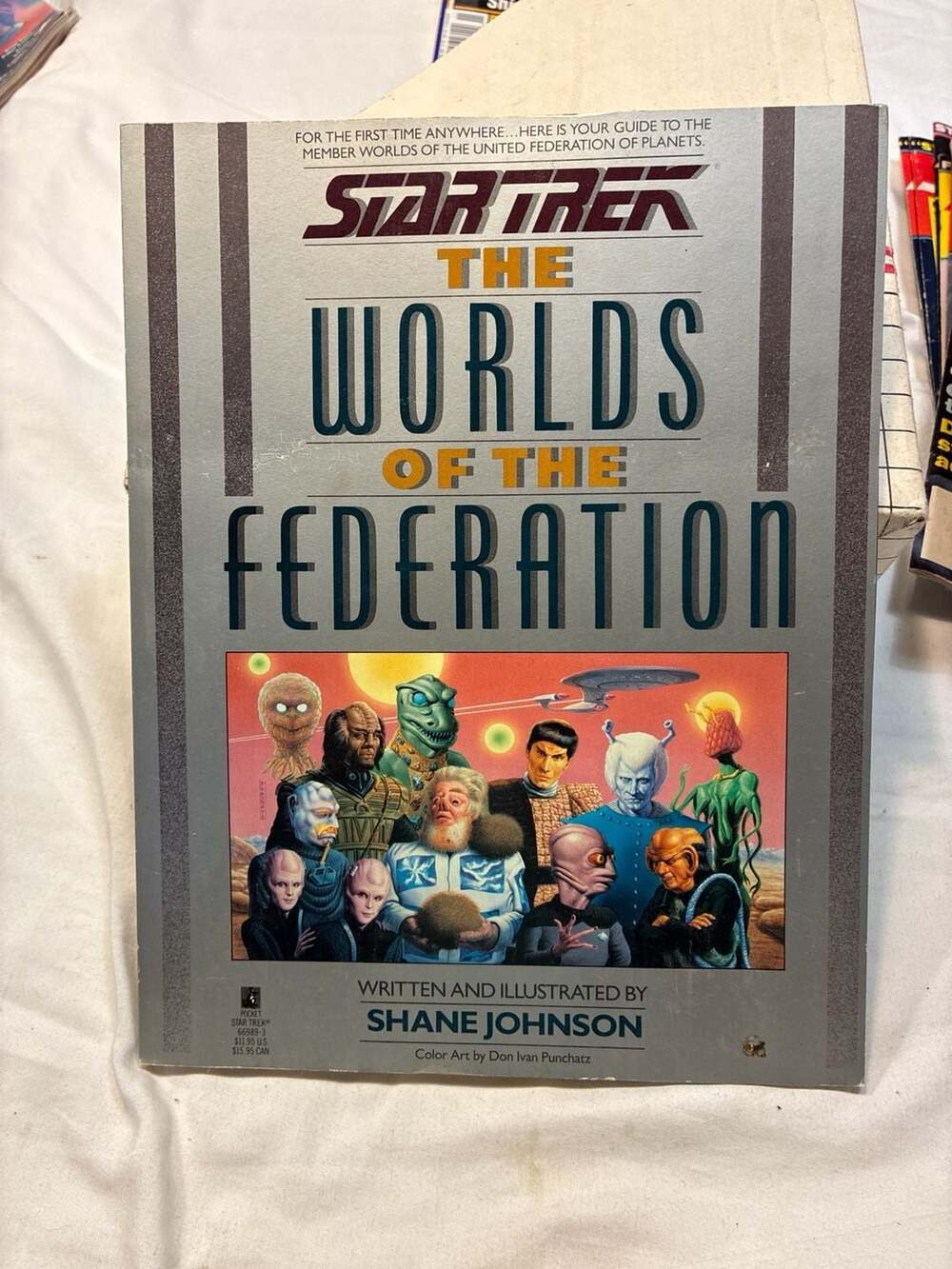 Star Trek: The Worlds Of The Federation by Shane Johnson (1989 Paperback)